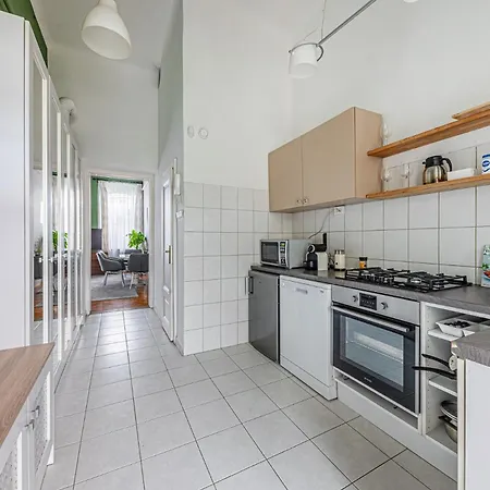 Maison Lumière -comfy Buda Retreat Ac, Balcony Near M2 Metro * Budapest