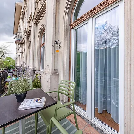 Maison Lumière -comfy Buda Retreat Ac, Balcony Near M2 Metro * Budapest
